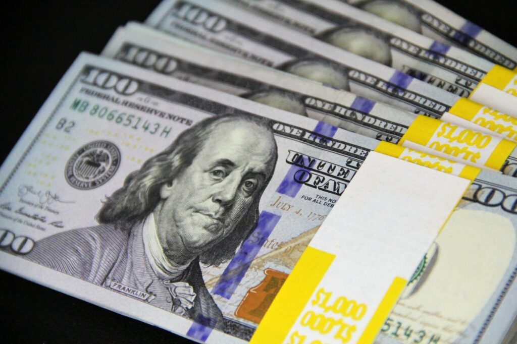 Bond Investing 2026: Strategies for Stable Income