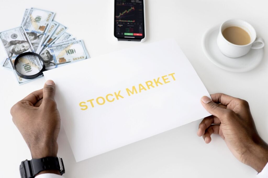 How Does Fractional Share Investing Work in 2026?
