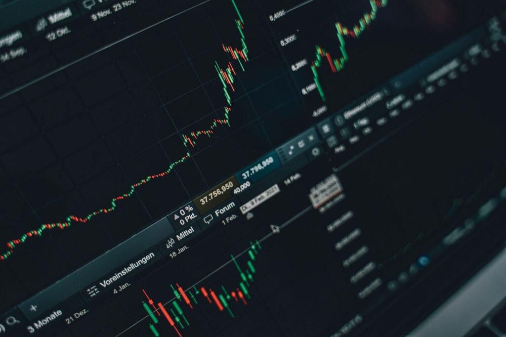 Value vs. Growth Investing: Which Suits You in 2026?