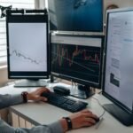 Algorithmic vs. Manual Trading: Pros and Cons for 2026