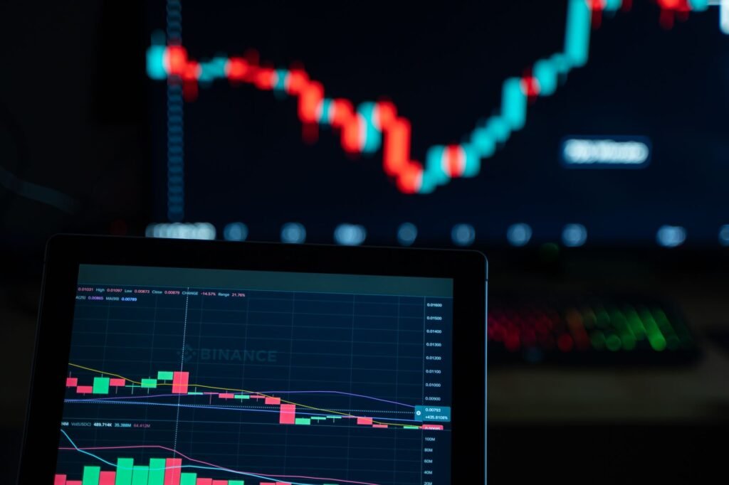 How to Use Fibonacci Retracements in Technical Analysis: 2026 Guide
