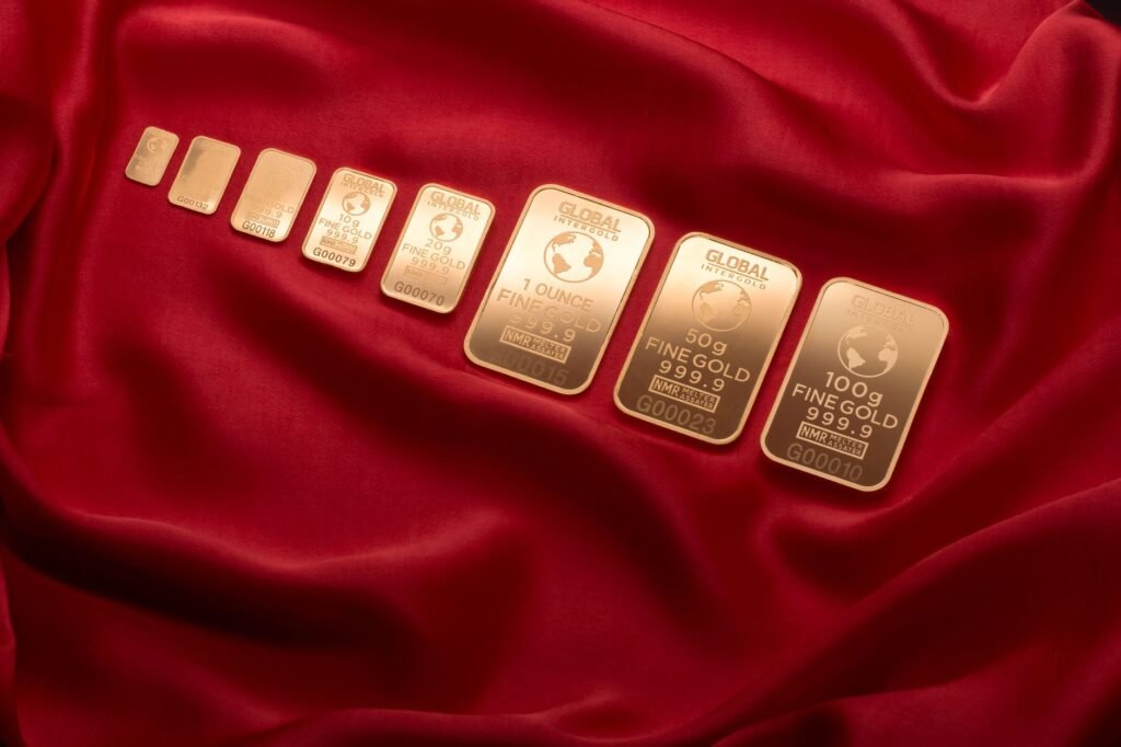 Gold vs. Platinum: Key Differences for Precious Metals Investors