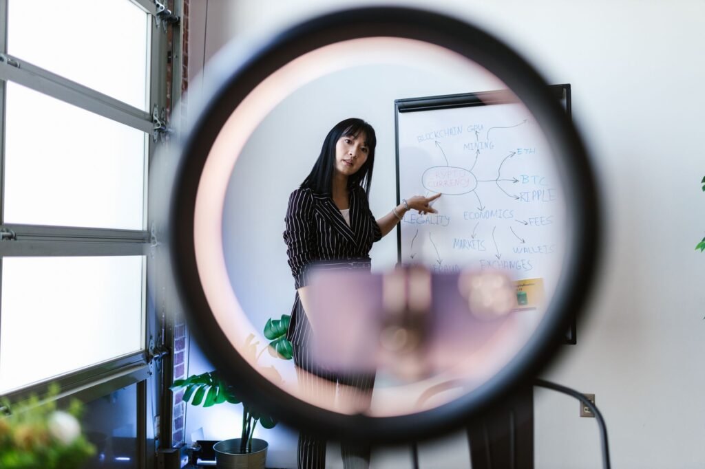 7 Practical Ways to Monetize Your Expertise Online in 2026