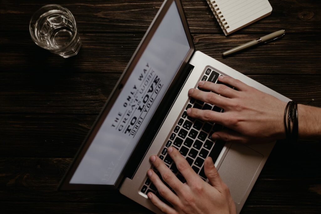 How to Generate Passive Income from Blogging in 2026 (Beginner’s Guide)