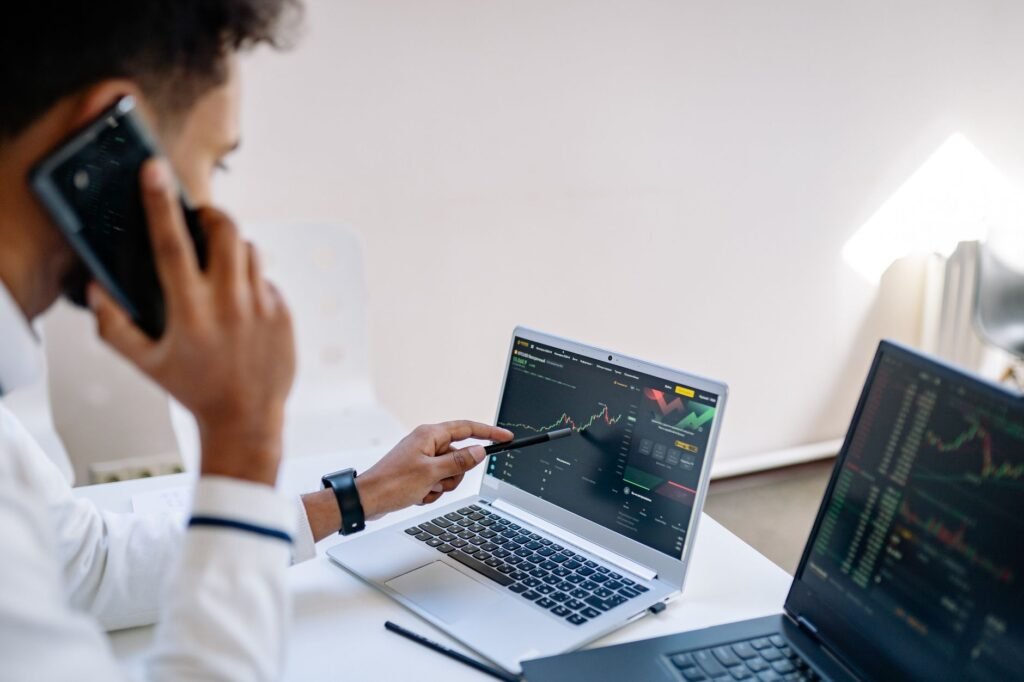 Options Buying vs. Options Selling: Which Strategy Suits You in 2026?