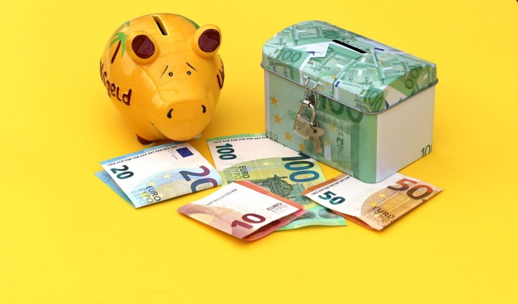 What Are High-Yield Savings Accounts & How Do They Work in 2026?