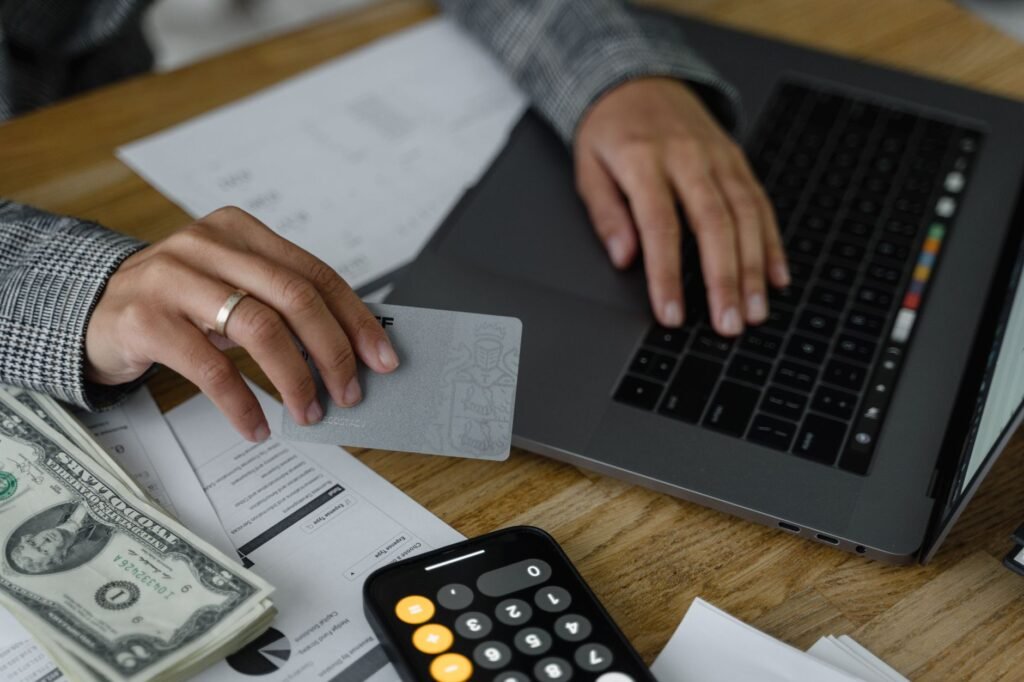 5 High-Demand Digital Skills for Online Income in 2026