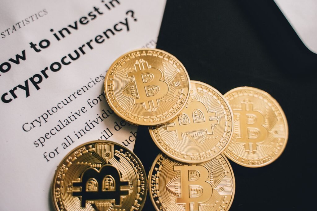 How Do Gold Futures Contracts Work for Hedging and Speculation in 2026?