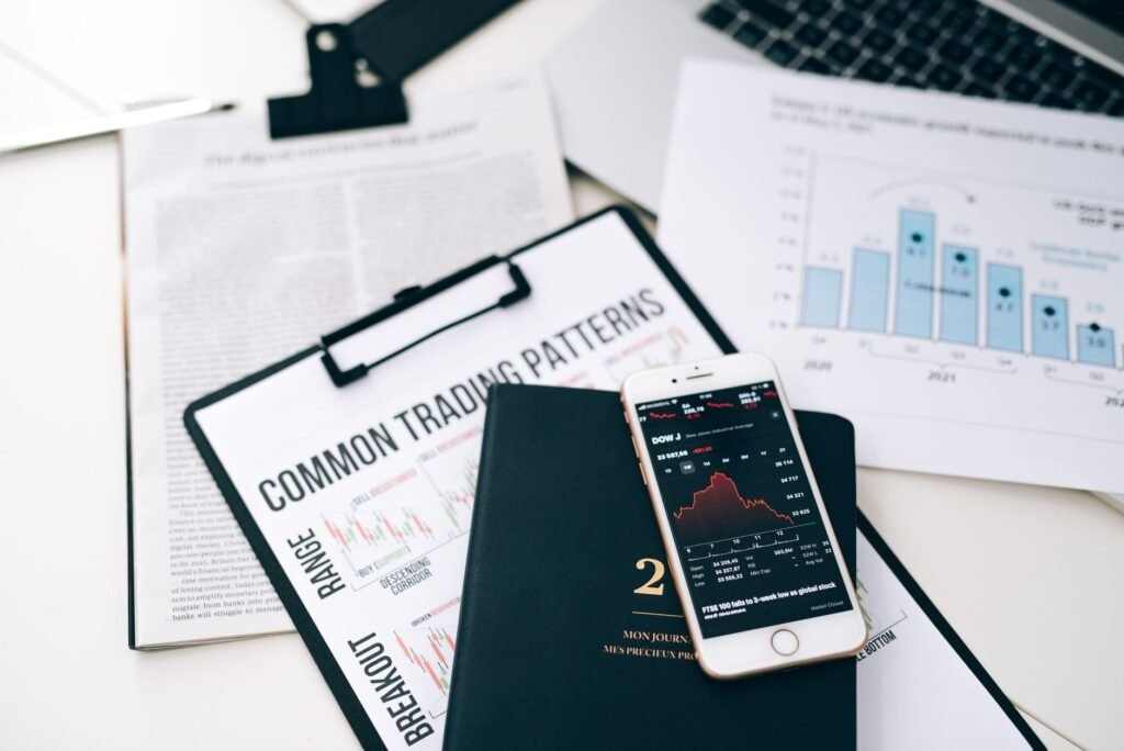 7 Psychological Biases Affecting Trading & How to Overcome Them