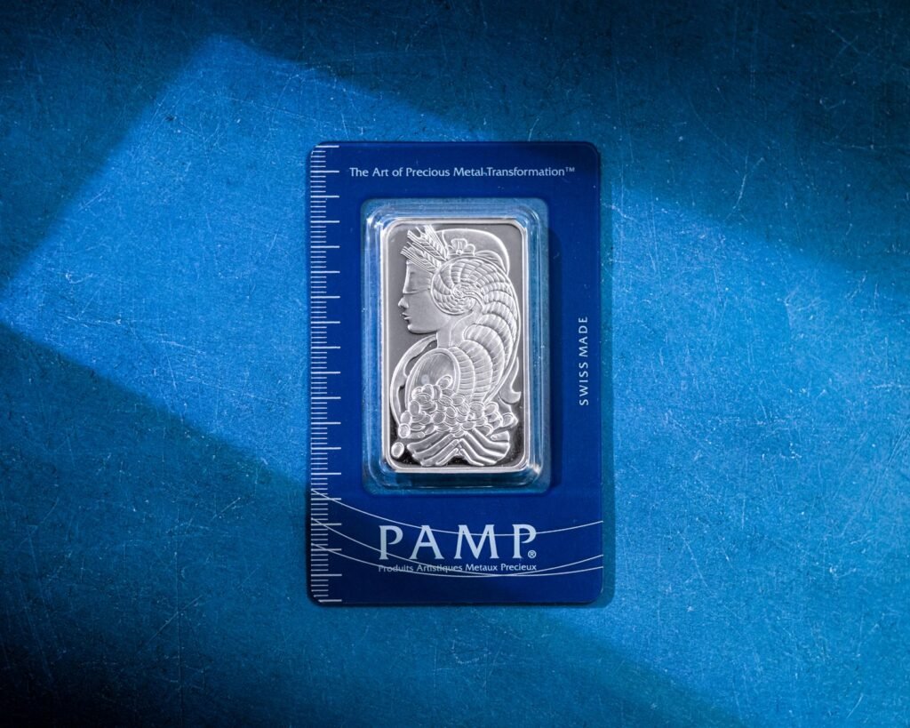 Gold vs. Platinum: Key Differences for Precious Metal Investors in 2026